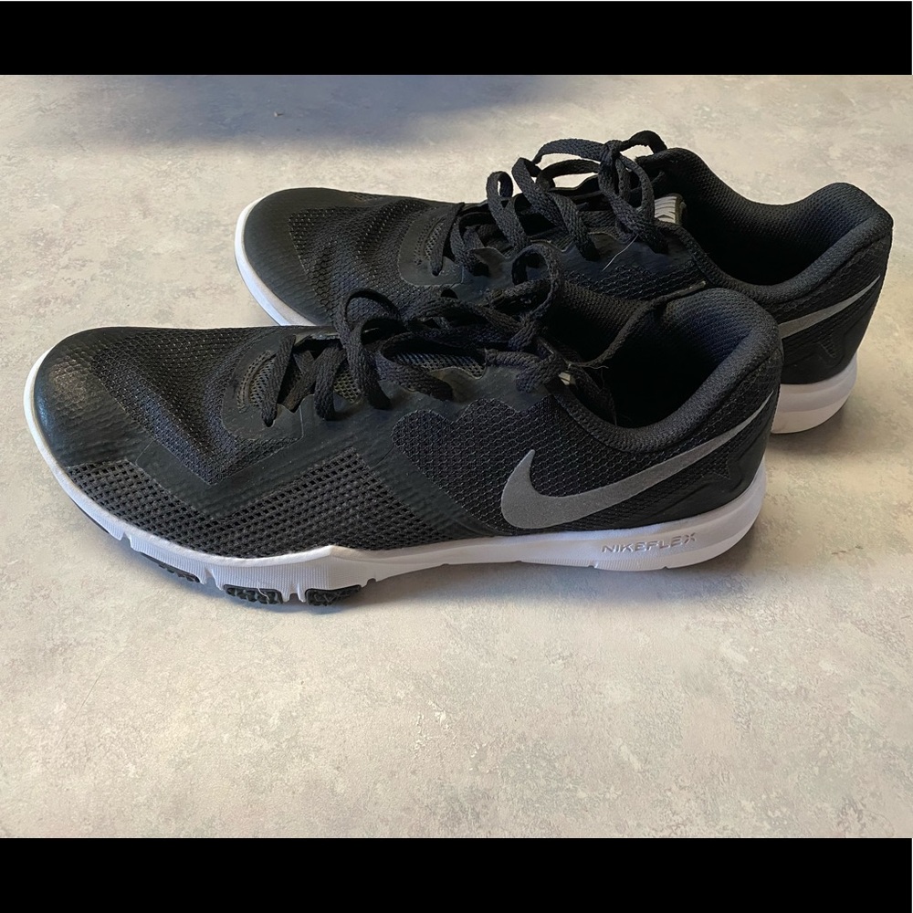 Men’s Nike Flex Tennis Shoes